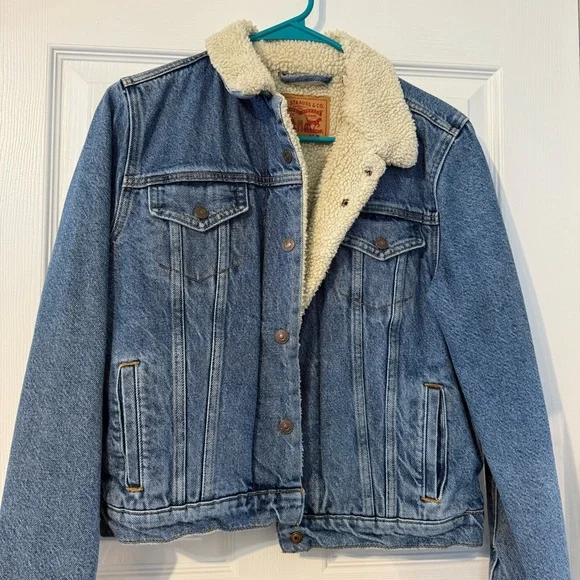 Levi’s Blue Denim Sherpa Jacket - Picture 2 of 9